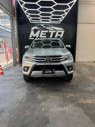 TOYOTA HILUX 2.8 4X4 CS 16V TURBO DIESEL 2P MANUAL TOYOTA HILUX 2.8 4X4 CS 16V TURBO DIESEL 2P MANUAL